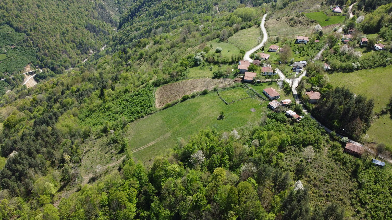 Satılık&nbsp;Arsa&nbsp;8,000,000&nbsp;TL