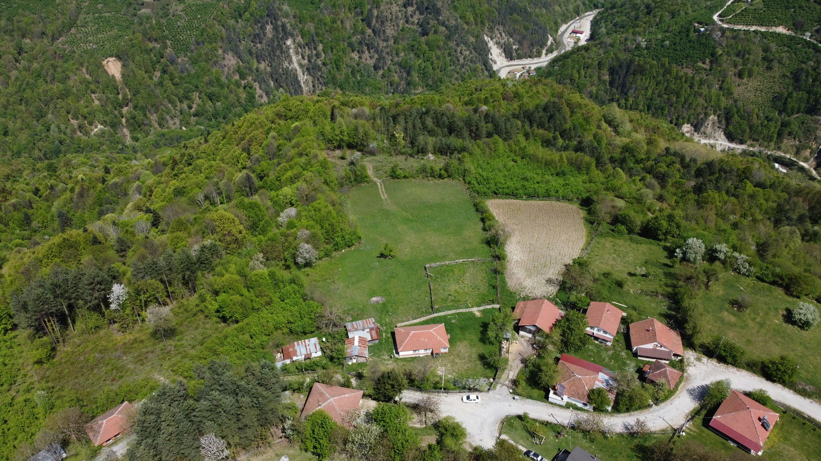 Satılık&nbsp;Arsa&nbsp;8,000,000&nbsp;TL