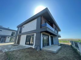 Düzce  Satılık  Villa
