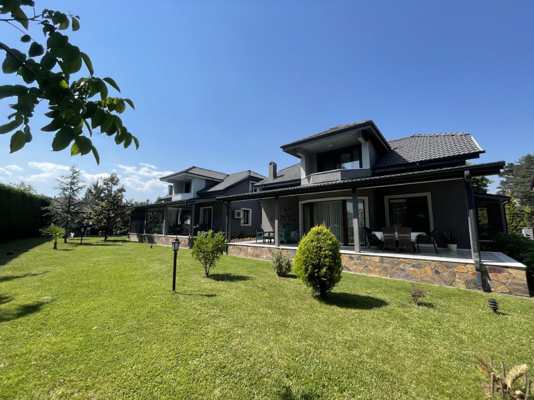 Satılık Villa 9,000,000 TL
