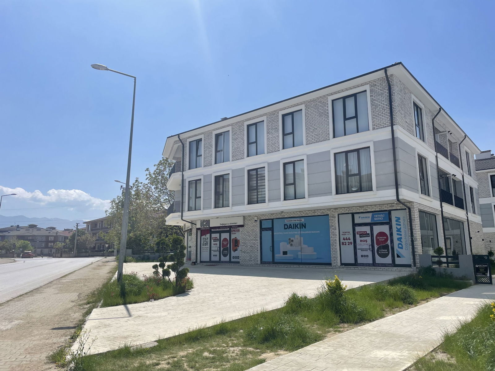 Satılık Dükkan 13,350,000 TL