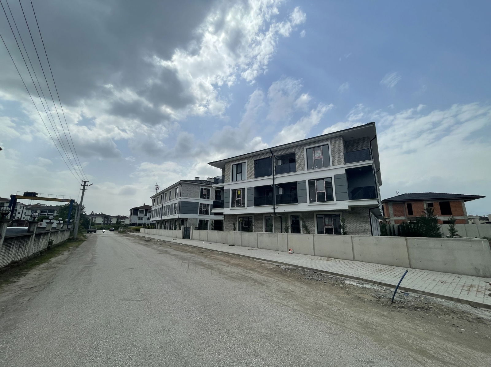 Satılık&nbsp;Daire&nbsp;2,700,000&nbsp;TL