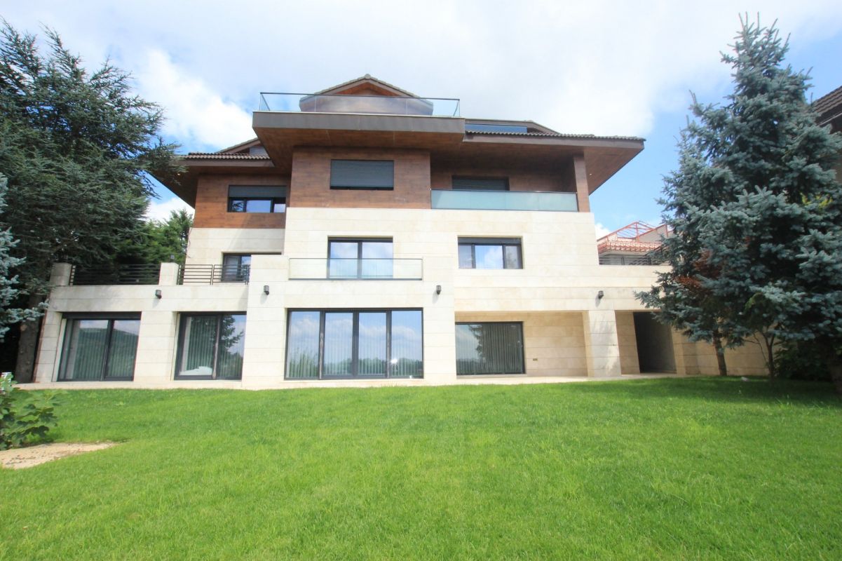 Satılık Villa 64,000,000 TL