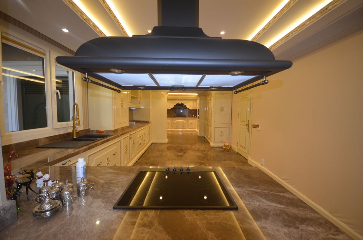 Satılık Villa 80,000,000 TL
