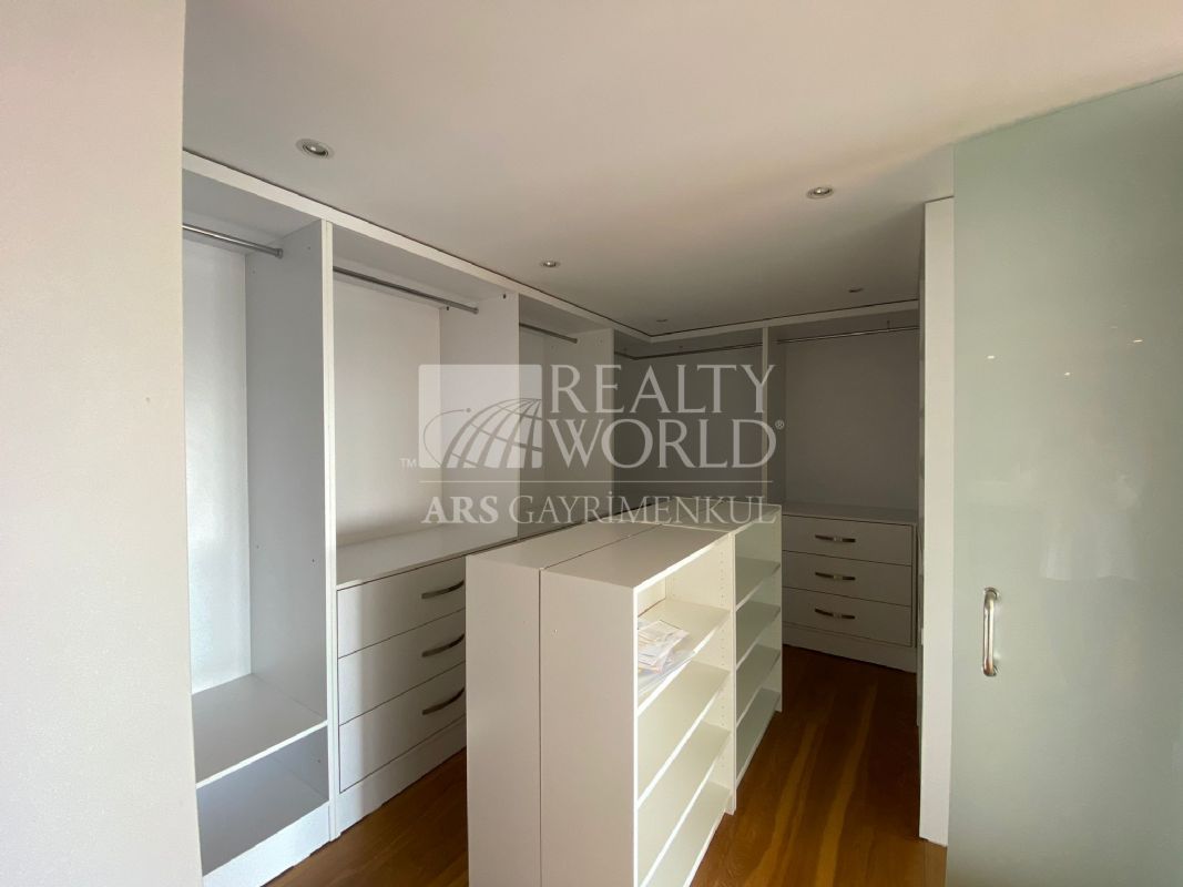 Kiralık Villa 200,000 TL