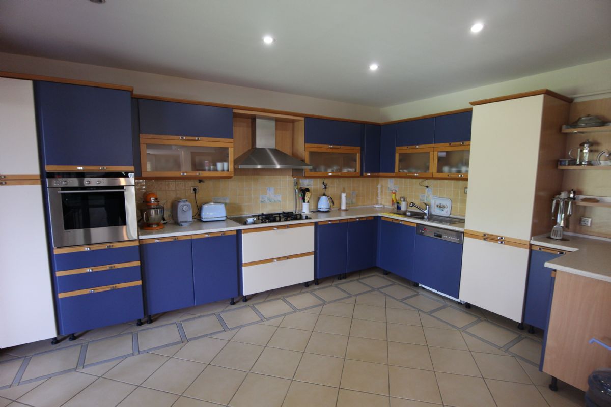 Satılık Villa 90,000,000 TL