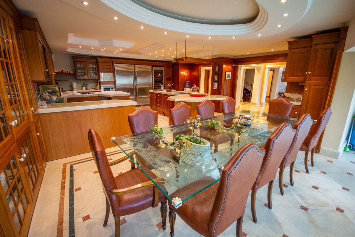 Satılık Villa 96,000,000 TL