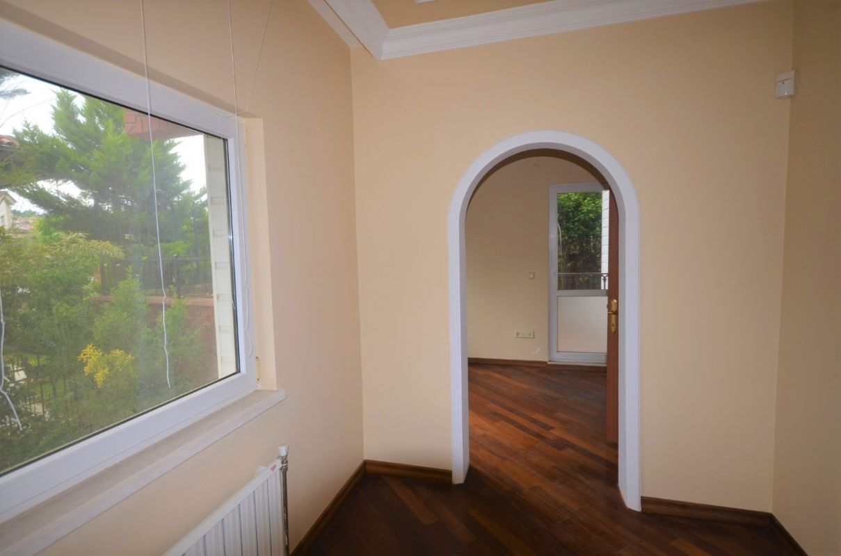 Satılık Villa 30,000,000 TL