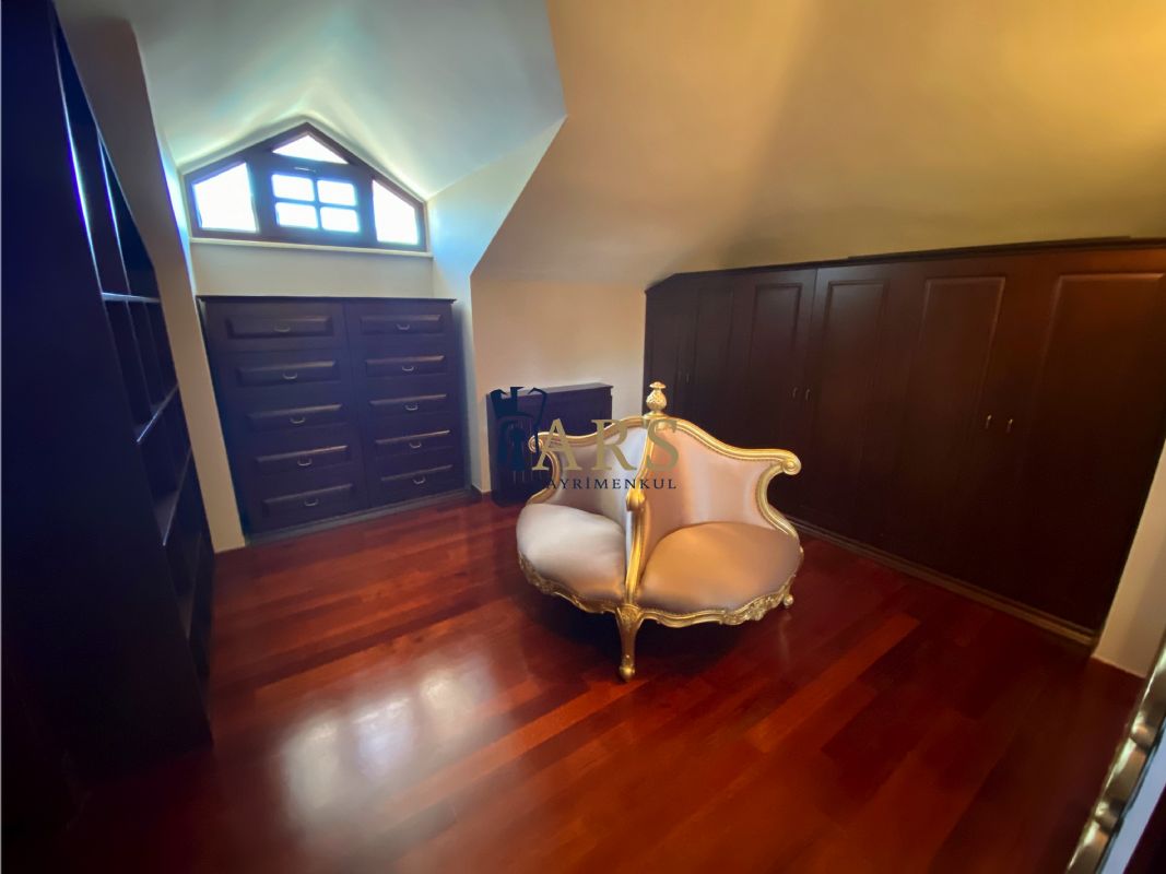 Satılık Villa 53,000,000 TL