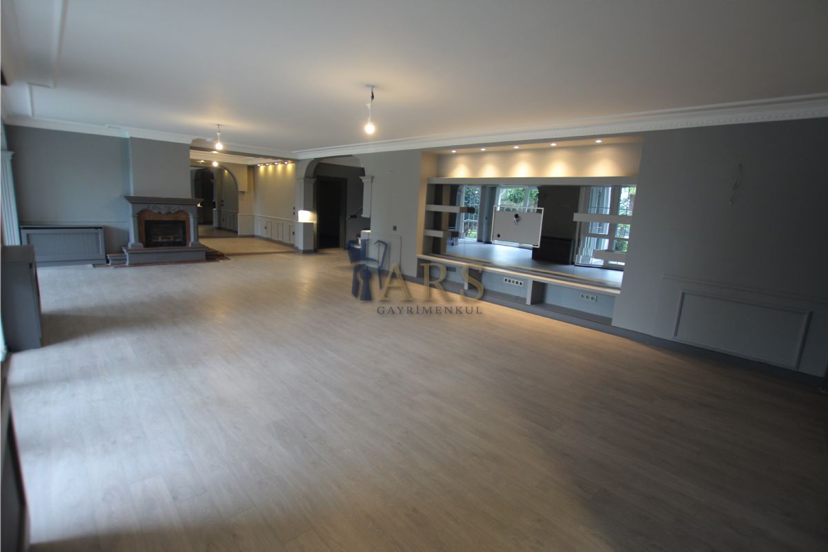 Kiralık Villa 100,000 TL