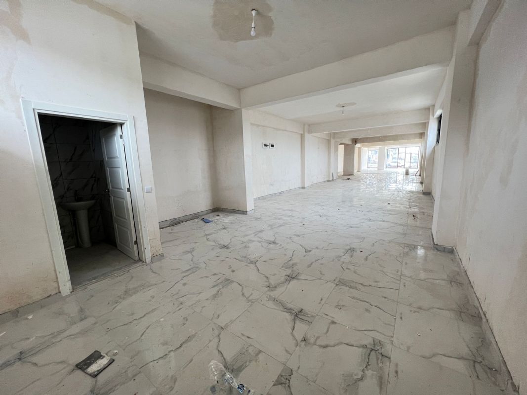 Kiralık Dükkan 23,000 TL