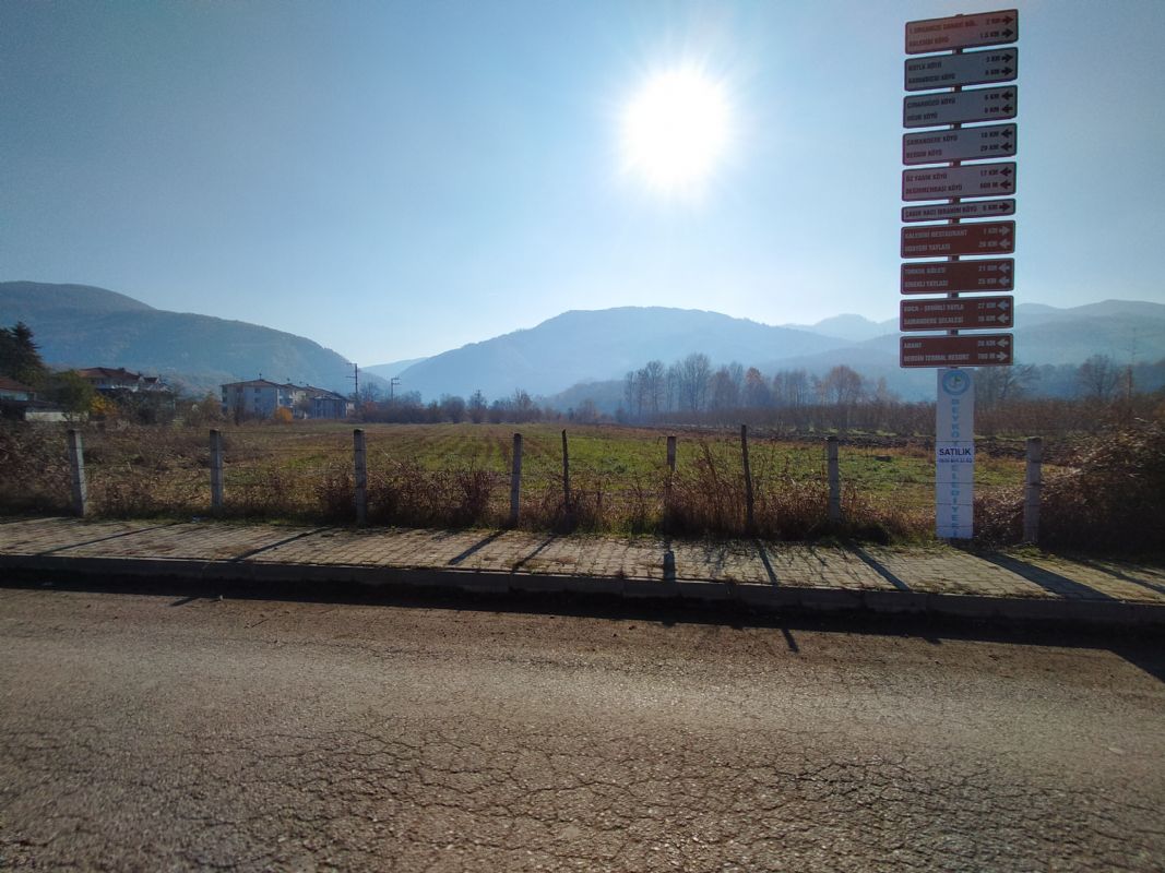 Satılık Arsa 500,000 TL