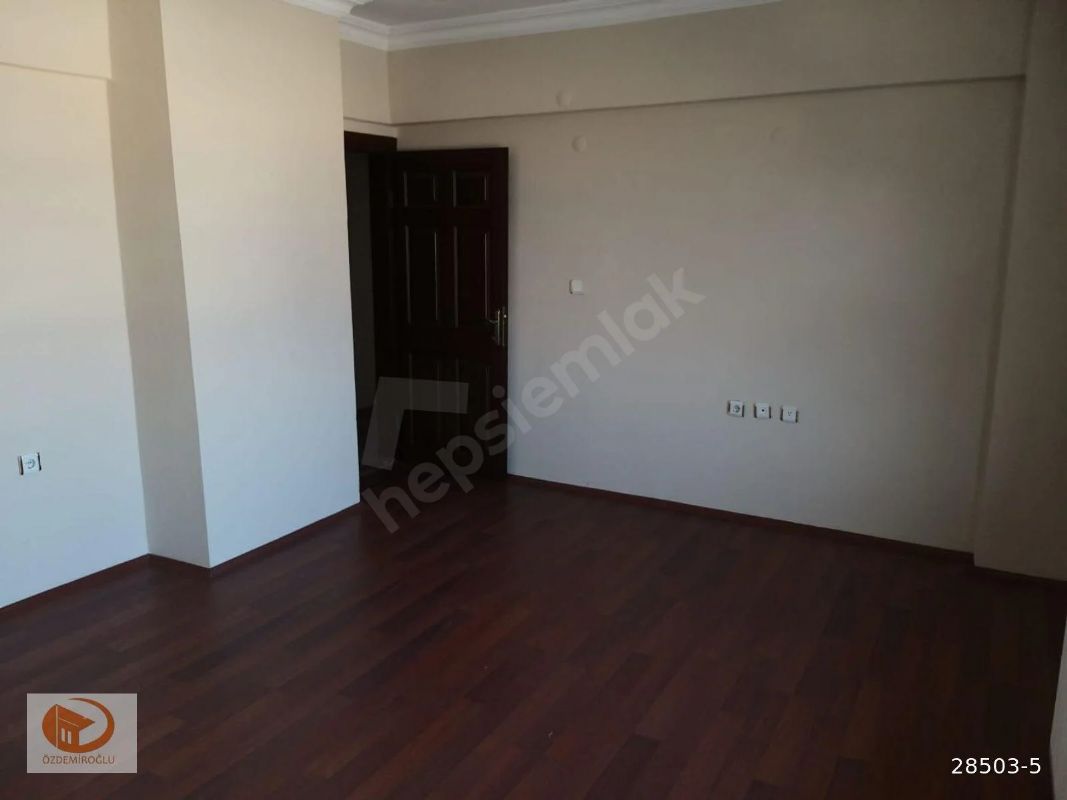 Satılık Daire 500,000 TL