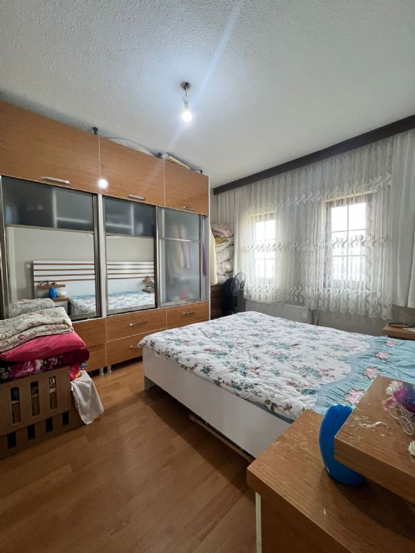 Satılık Daire 700,000 TL