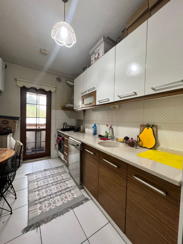 Satılık Daire 700,000 TL