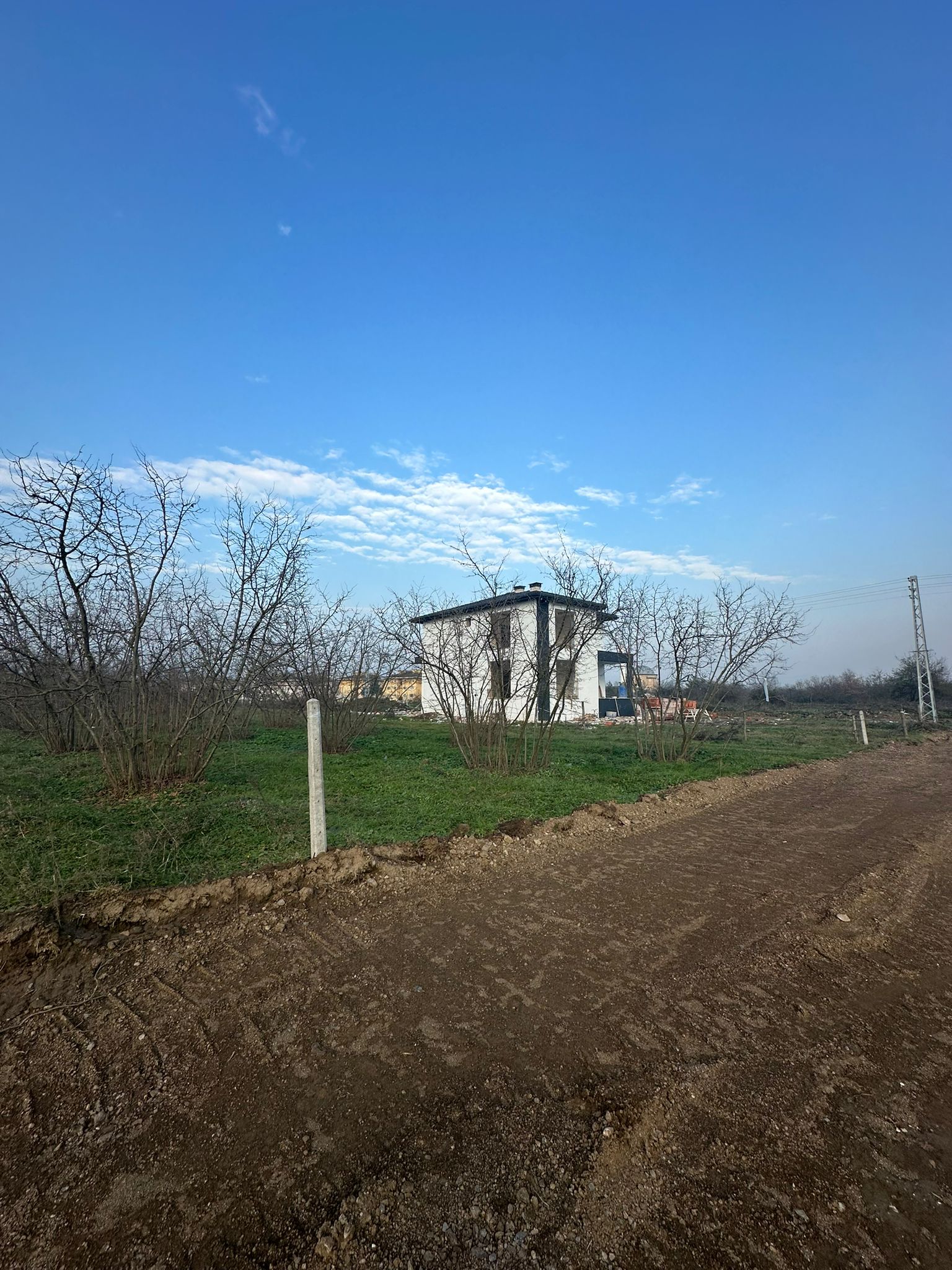 Satılık Arsa 2,700,000 TL