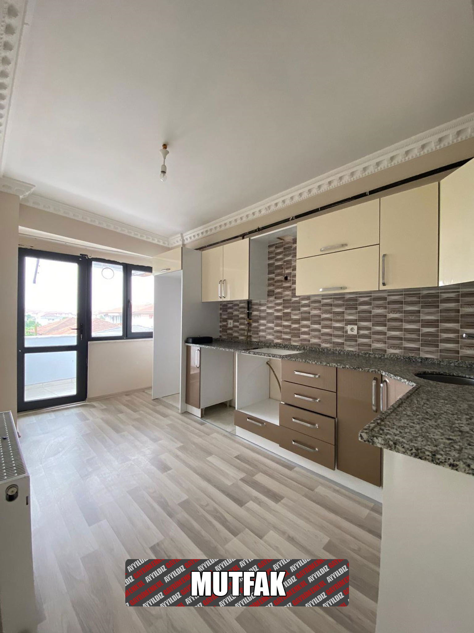 Kiralık Daire 15,000 TL