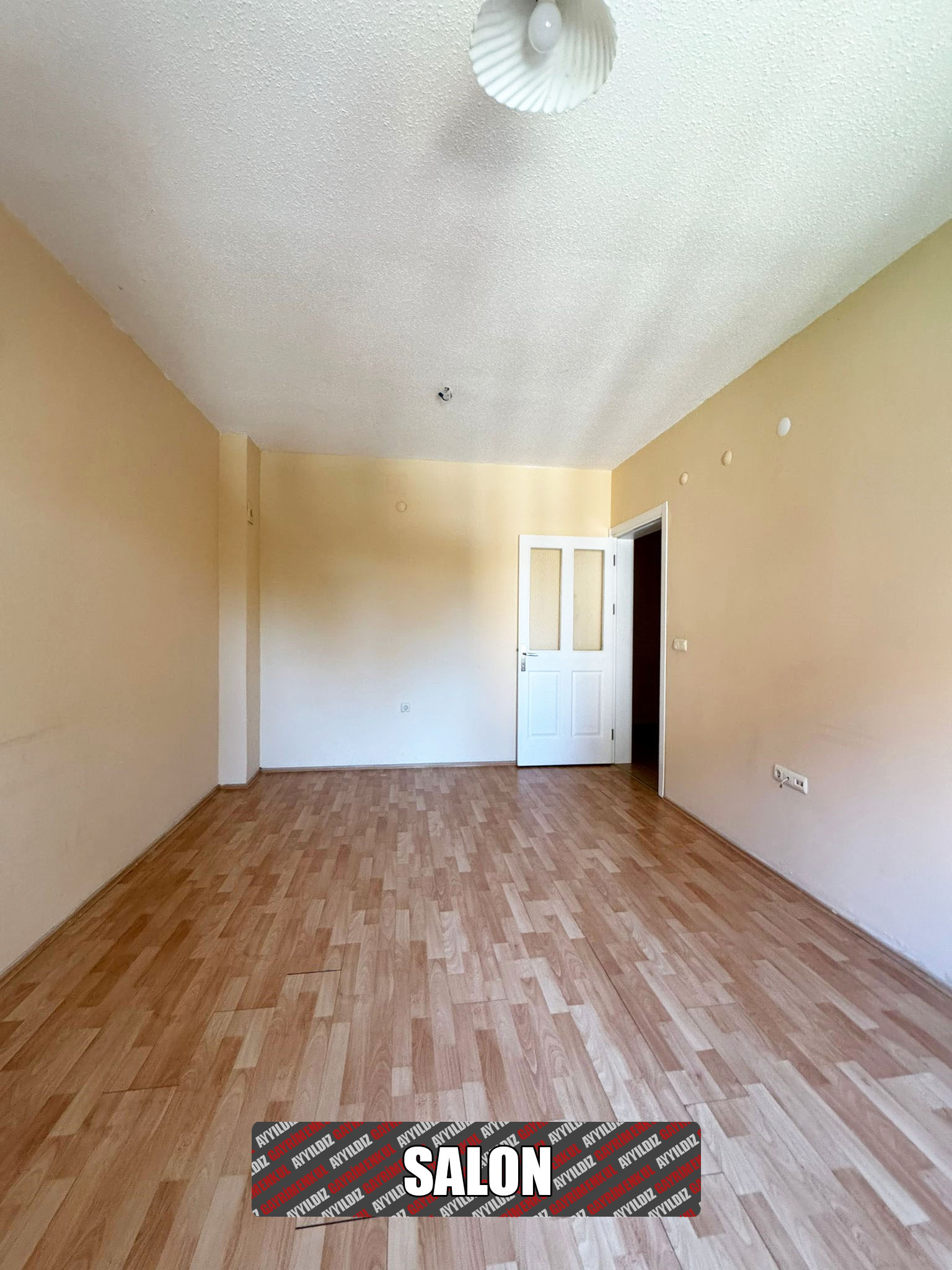 Kiralık Daire 12,000 TL