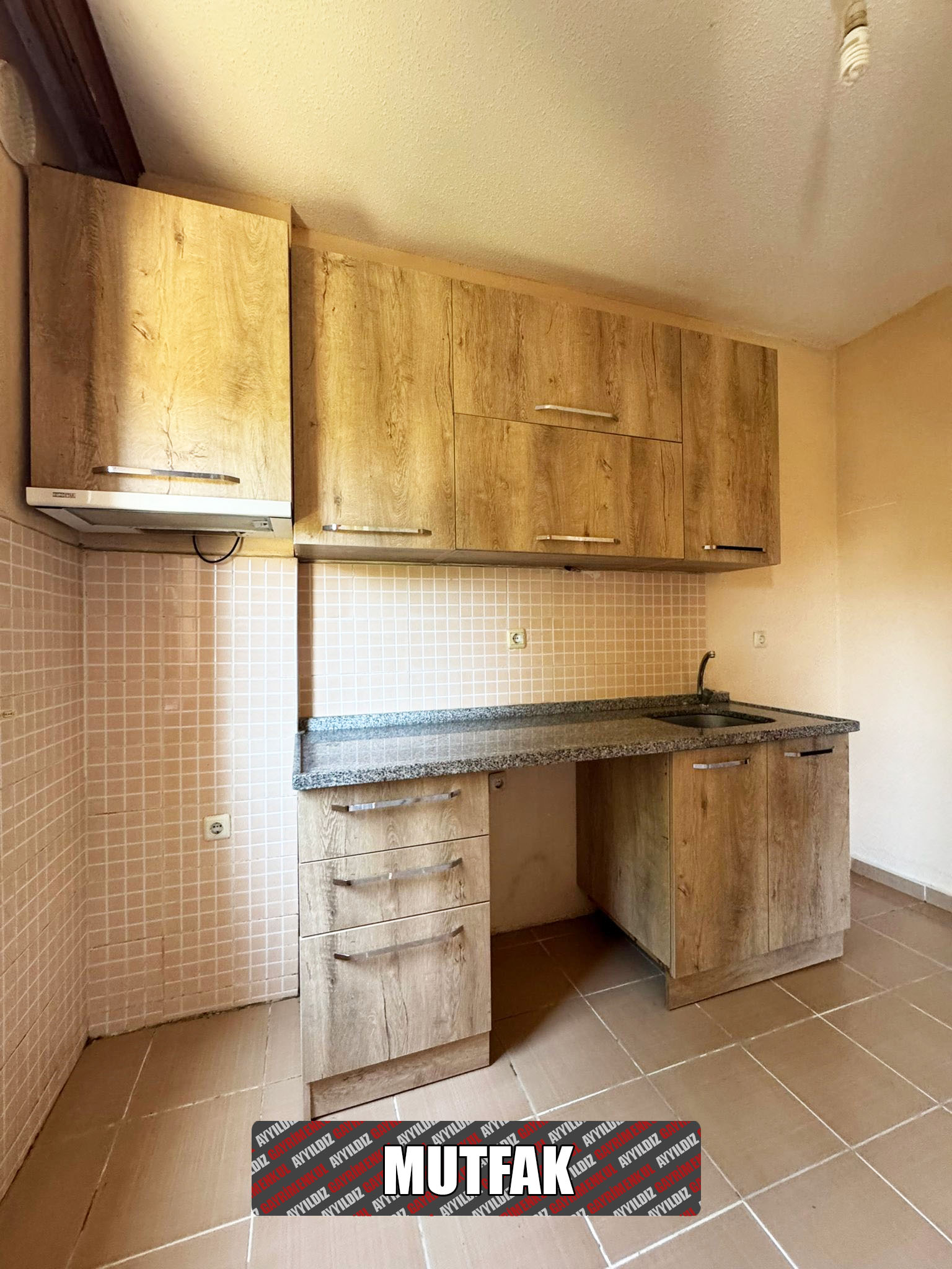 Kiralık Daire 12,000 TL