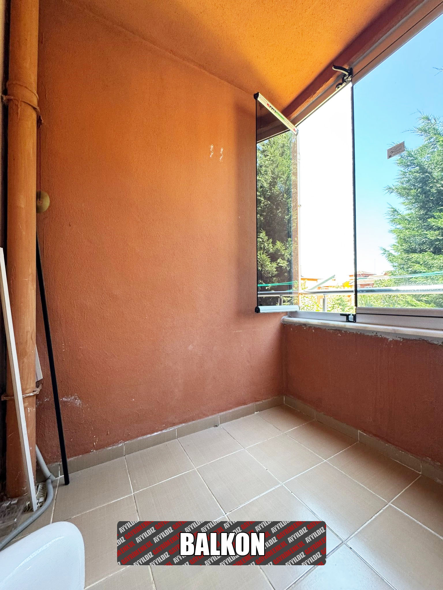Kiralık Daire 12,000 TL