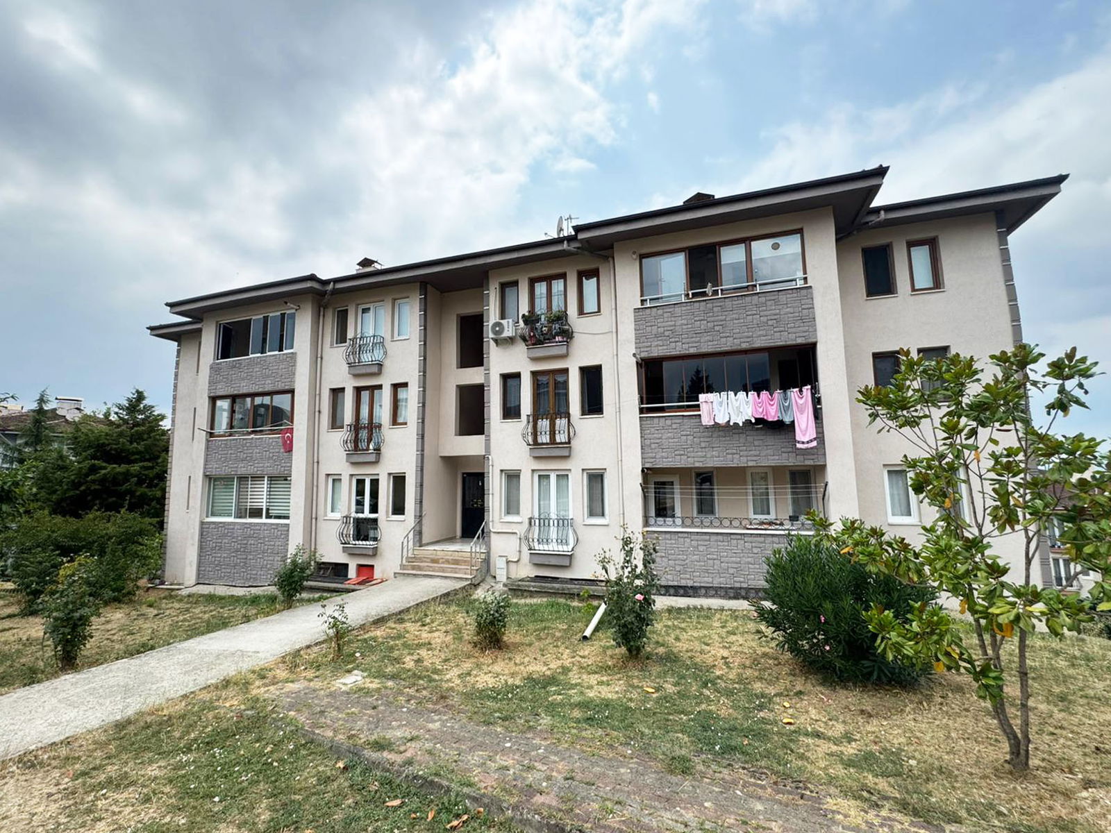 Kiralık Daire 16,500 TL