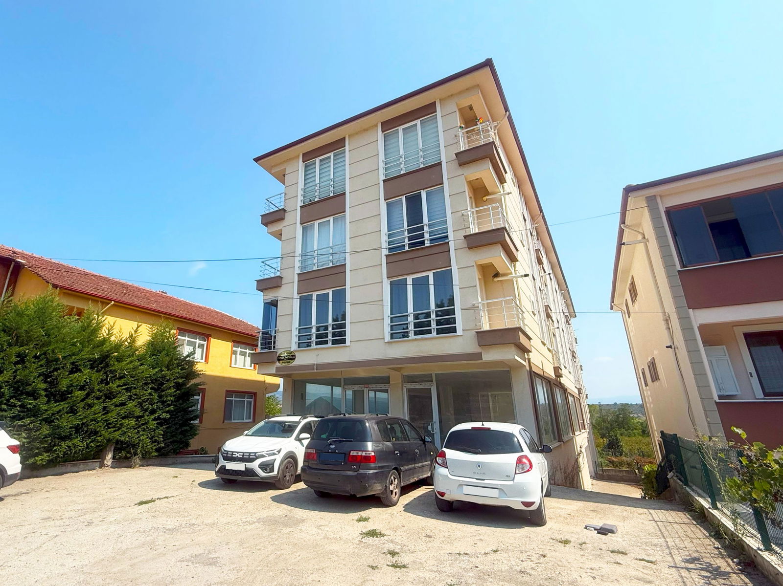 Kiralık Daire 12,000 TL