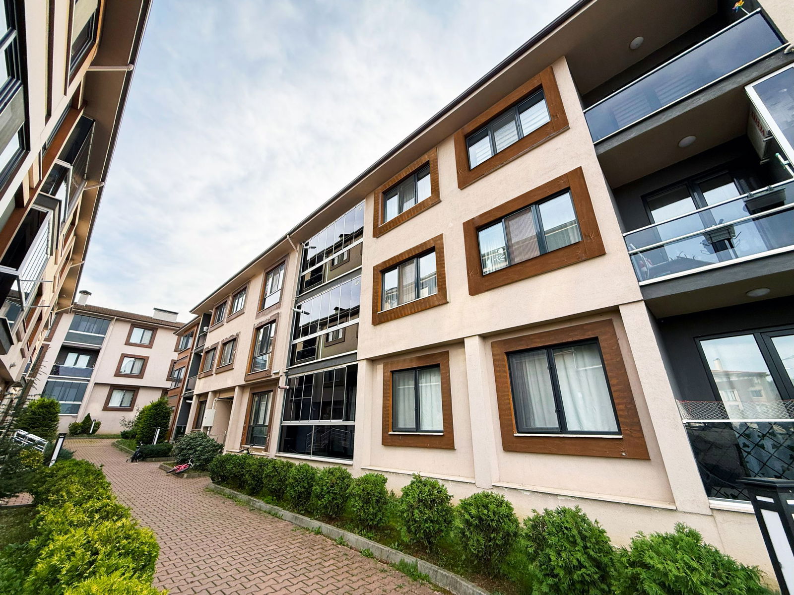 Kiralık Daire 11,000 TL