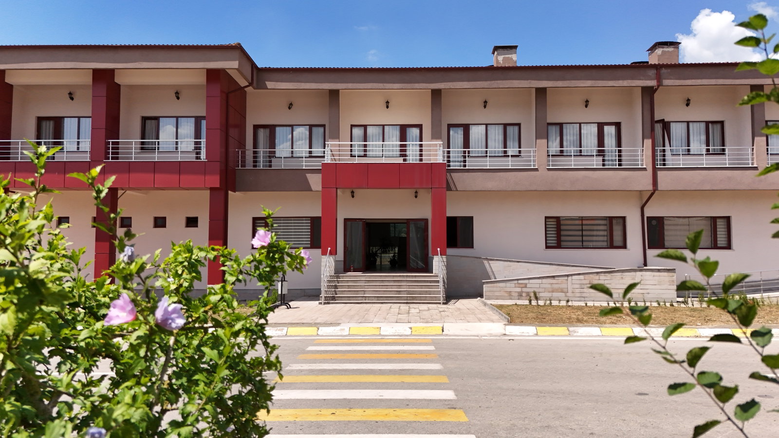Karayolları 4. Bölge Müdürlüğü Kaynaşlı Bakım ve İşletme Şefliği Misafirhanesi
