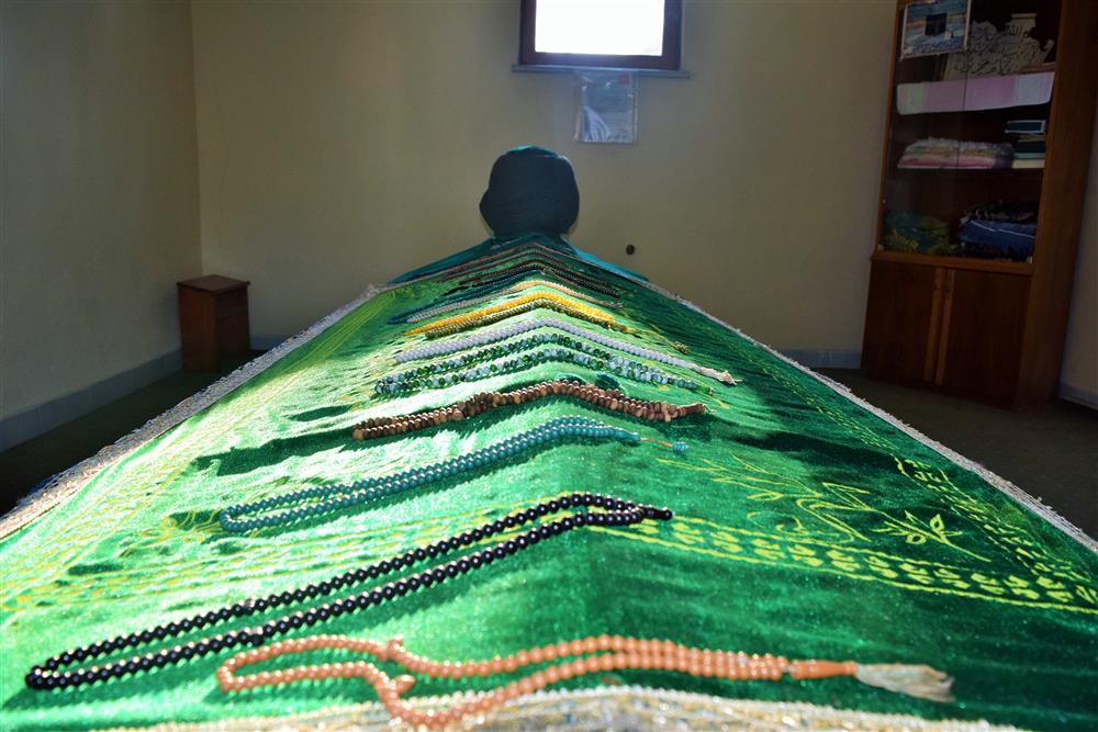 Turabi Hazretleri Türbesi