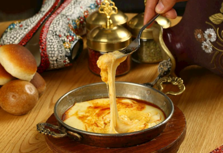 Mıhlama ( Kuymak )
