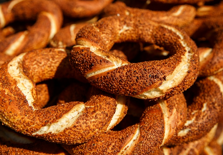 Susamlı Simit