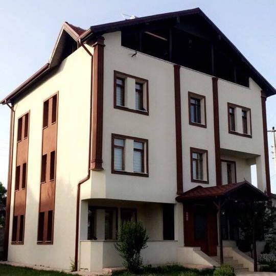 Günal Erkek Konuk Evi